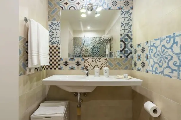 Luxury Üç Kişilik Oda (Suite La Gatta Cenerentola)