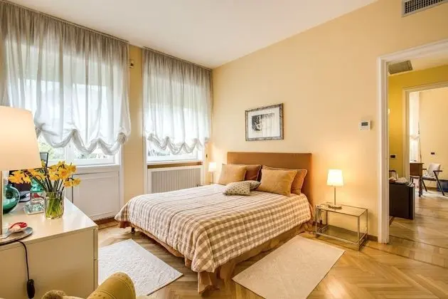 Deluxe Dört Kişilik Oda, 2 Yatak Odası, Balkon, Havuz Manzaralı