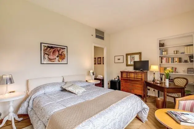 Junior Süit, Özel Banyo, Park Manzaralı