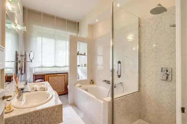 Junior Süit, Özel Banyo, Park Manzaralı