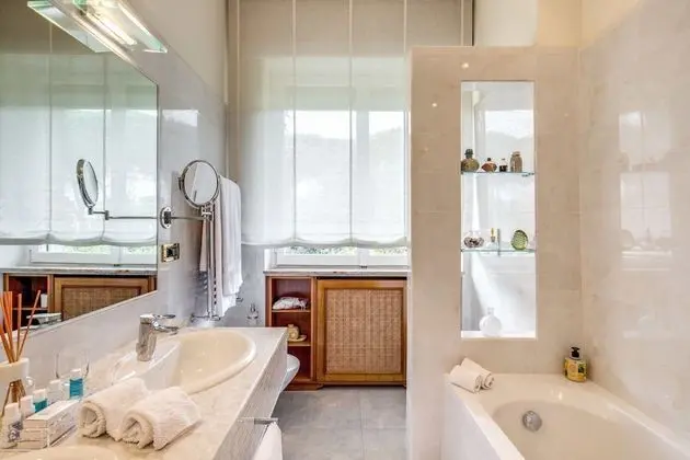 Junior Süit, Özel Banyo, Park Manzaralı