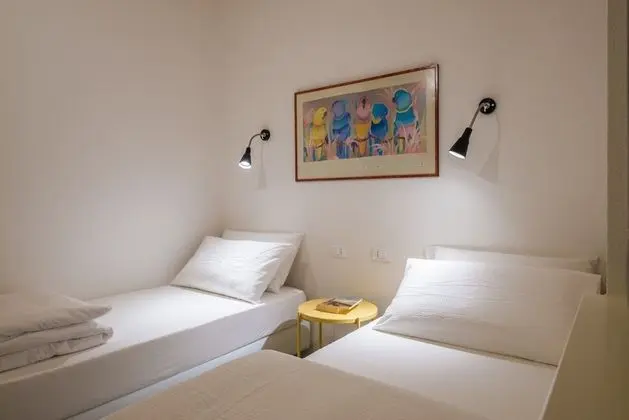 Apart Daire, 2 Yatak Odası, 2 Banyolu, Bahçeli (Castagner)