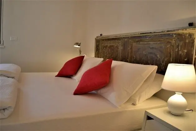 Apart Daire, 2 Yatak Odası, 2 Banyolu, Bahçeli (Castagner)