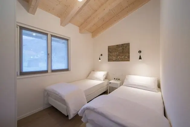 Apart Daire, 2 Yatak Odası, 2 Banyolu, Bahçeli (Torre)