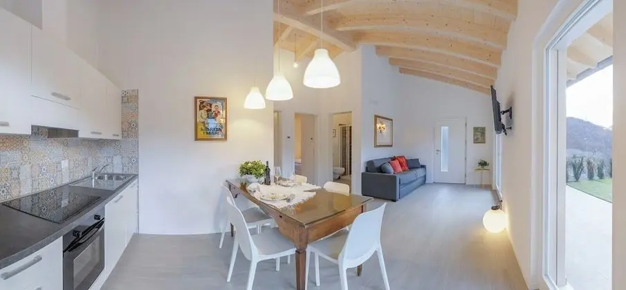 Apart Daire, 2 Yatak Odası, 2 Banyolu, Bahçeli (Torre)