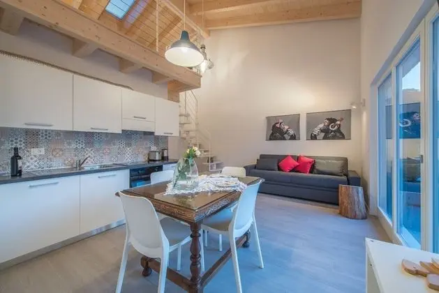 Apart Daire, 2 Yatak Odası, Bahçeli (Marocche)