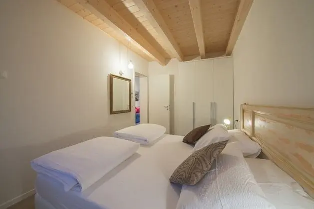 Apart Daire, 2 Yatak Odası, Bahçeli (Marocche)