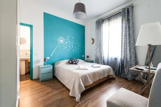 City Üç Kişilik Oda, Şehir Manzaralı