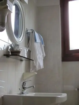 Superior Tek Büyük veya İki Ayrı Yataklı Oda