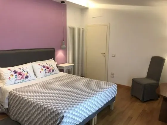 Tek Büyük Yataklı Oda, Balkon