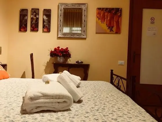 Tek Büyük Yataklı Oda, Ortak Banyo