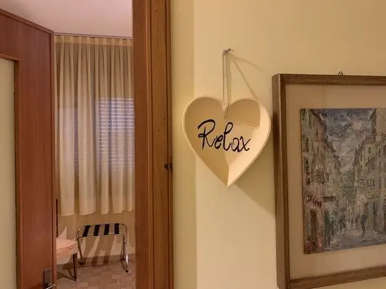 Tek Büyük Yataklı Oda, Ortak Banyo