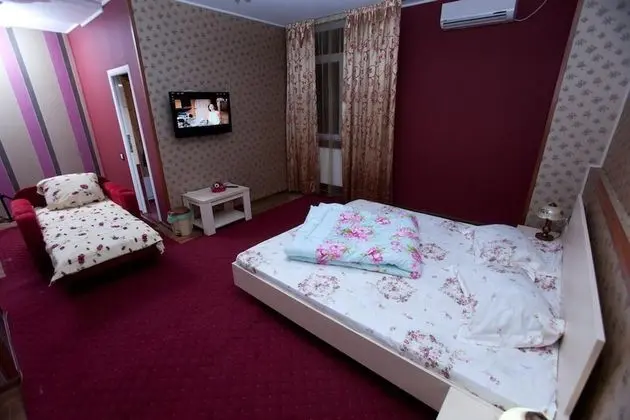 Standard Tek Büyük veya İki Ayrı Yataklı Oda, Sigara İçilmez