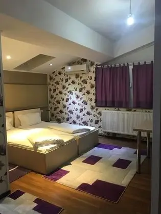 Standard Tek Büyük veya İki Ayrı Yataklı Oda, Sigara İçilmez