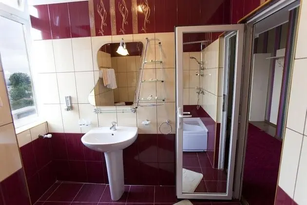 Standard Tek Büyük veya İki Ayrı Yataklı Oda, Sigara İçilmez