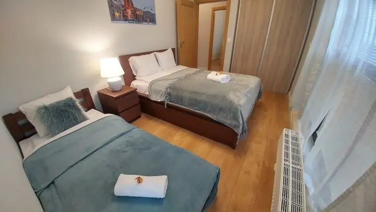 Apart Daire, Birden Çok Yatak, Sigara İçilmez