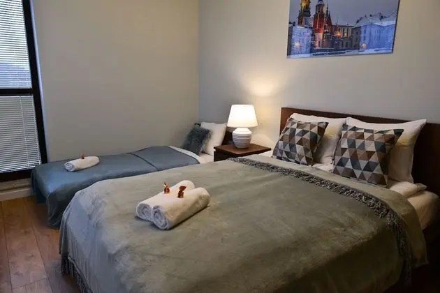 Apart Daire, Birden Çok Yatak, Sigara İçilmez