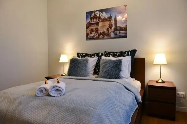 Apart Daire, Birden Çok Yatak, Sigara İçilmez