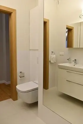 Apart Daire, Birden Çok Yatak, Sigara İçilmez