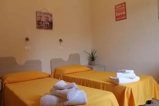 Comfort Tek Büyük veya İki Ayrı Yataklı Oda