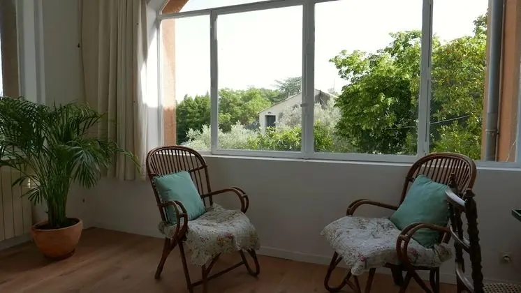 Üç Kişilik Oda, Özel Banyo, Üzüm Asması Manzaralı (La Chambre de Zette)