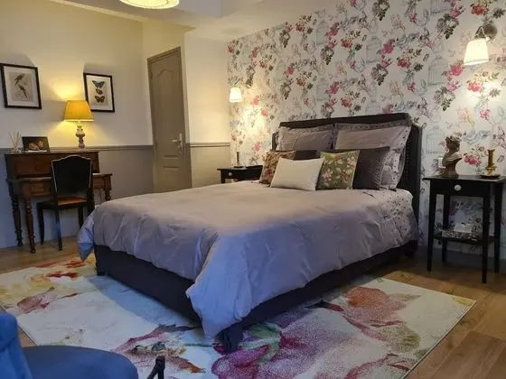 Romantic Süit, Özel Banyo, Şehir Manzaralı (La Suite Romantique)