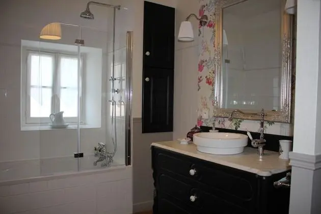 Romantic Süit, Özel Banyo, Şehir Manzaralı (La Suite Romantique)