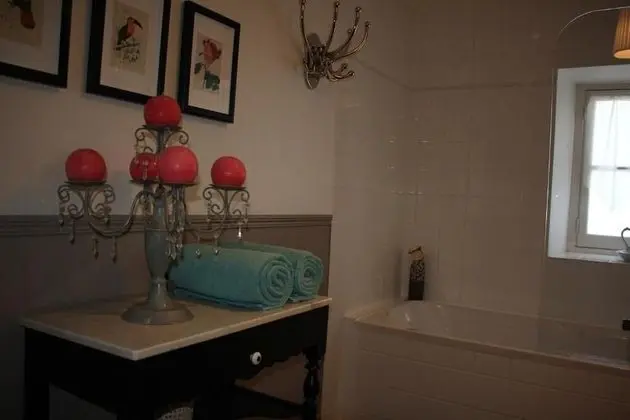 Romantic Süit, Özel Banyo, Şehir Manzaralı (La Suite Romantique)