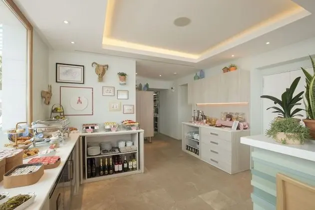 Superior Oda, Balkon, Deniz Manzaralı