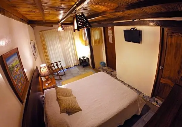 Deluxe Tek Büyük Yataklı Oda, Balkon, Deniz Manzaralı (Room #8)