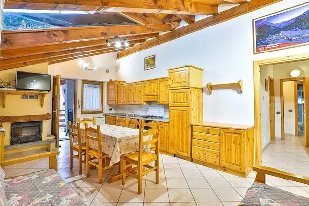 Standard Apart Daire, 4 Yatak Odası, Sigara İçilmez, Dağ Manzaralı