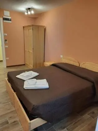 Tek Büyük veya İki Ayrı Yataklı Oda