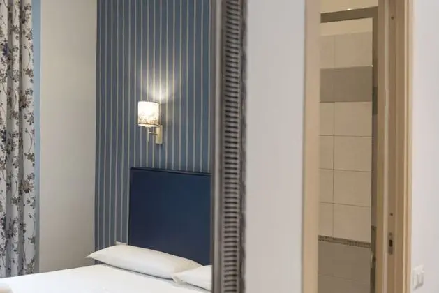 Classic Tek Büyük Yataklı Oda