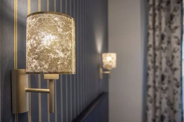 Classic Tek Büyük Yataklı Oda