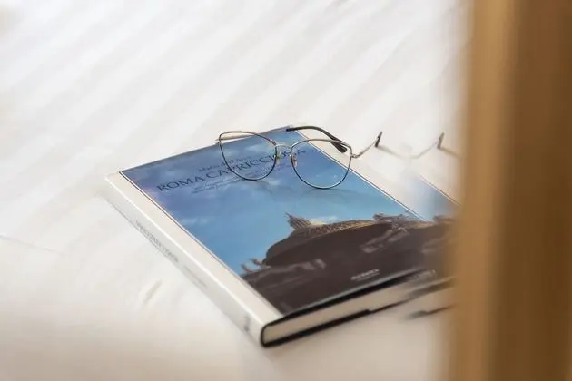 Classic Tek Büyük Yataklı Oda