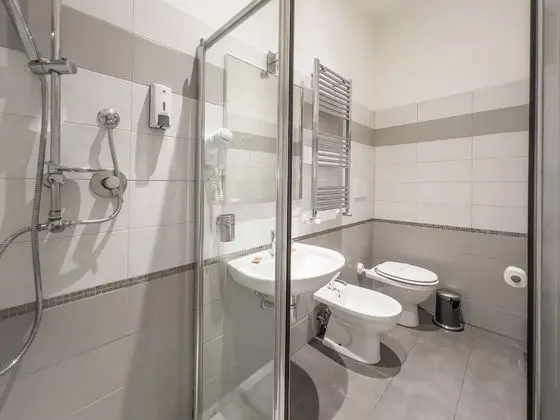 Superior Tek Büyük Yataklı Oda