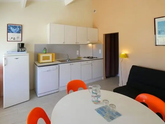 Ev, Teras (3 pièces 4/6 pers.)