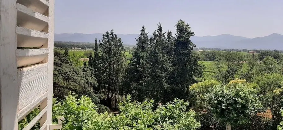 Tek Büyük Yataklı Oda (Les Temps Modernes)