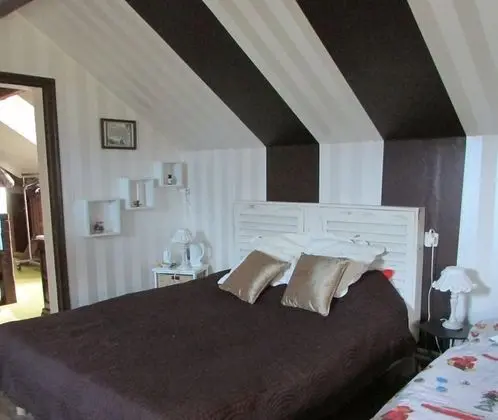 Family Oda, Birden Çok Yatak (La Grange)