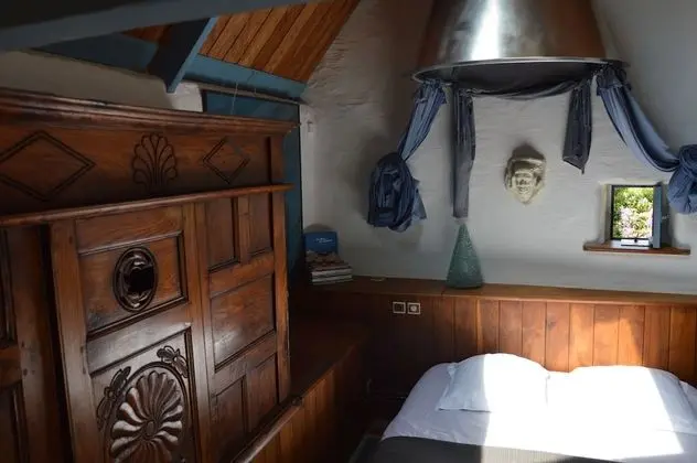 Tek Büyük Yataklı Oda (Bleue)