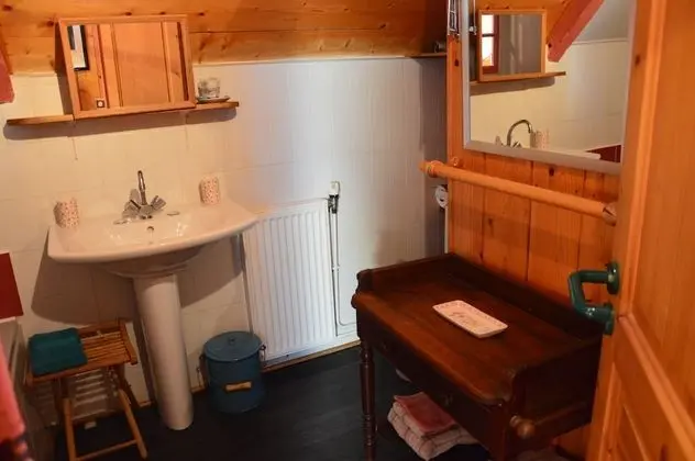 Tek Büyük Yataklı Oda (Rose)