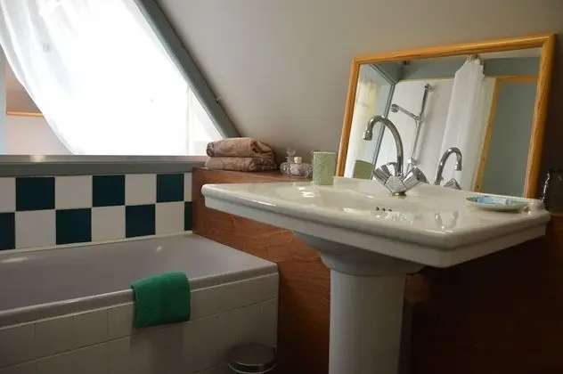 Tek Büyük Yataklı Oda (Verte)