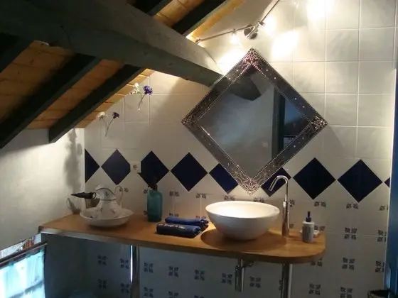Classic Tek Büyük Yataklı Oda (Grenier d'Helene)