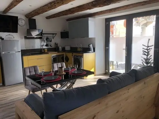 Apart Daire, Banyolu/Duşlu, Dağ Manzaralı (La grange 1)