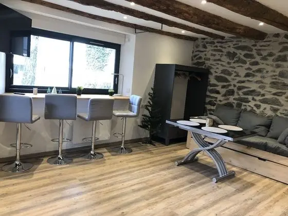 Standard Apart Daire, Banyolu/Duşlu, Dağ Manzaralı (La grange 2)