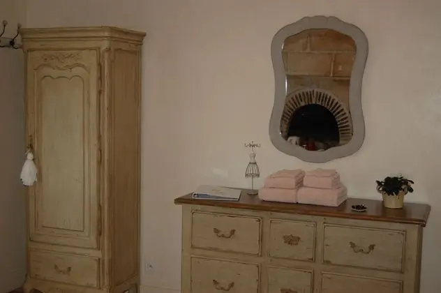 Comfort Tek Büyük Yataklı Oda, Özel Banyo (RDC)