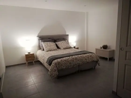 Tek Büyük Yataklı Oda (Beige)