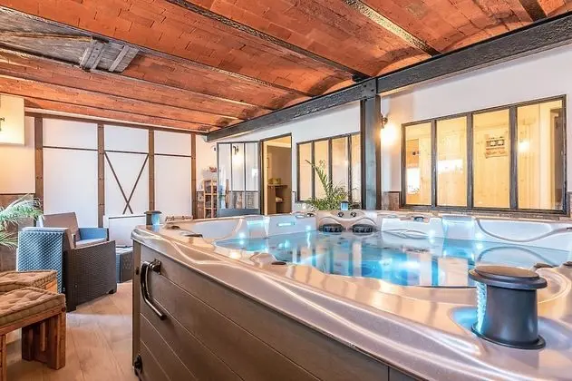 Family Kır Evi, Özel Banyo, Avlu Manzaralı (SPA & Sauna)