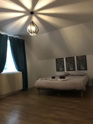 Kır Evi, Banyolu/Duşlu (La Grangette en Bourgogne)