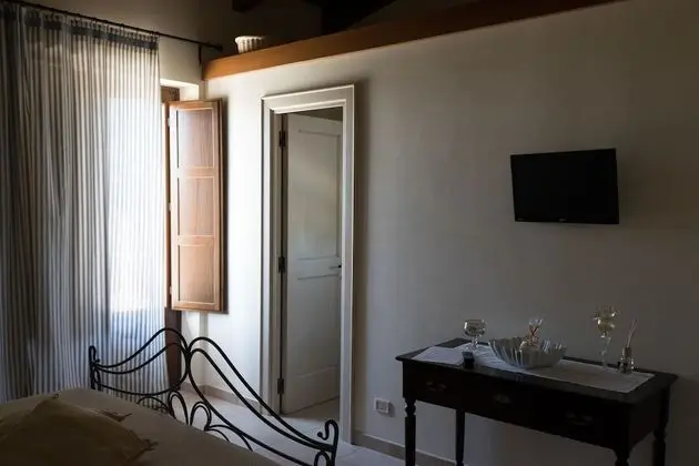 Dört Kişilik Oda, Bahçe Manzaralı